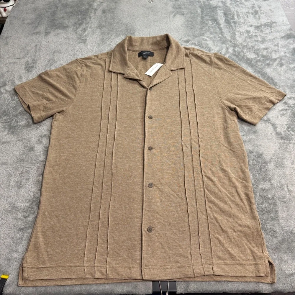 NEW Banana Republic Mens Linen Blend Pintuck Camp Shirt Tan Brown Medium M